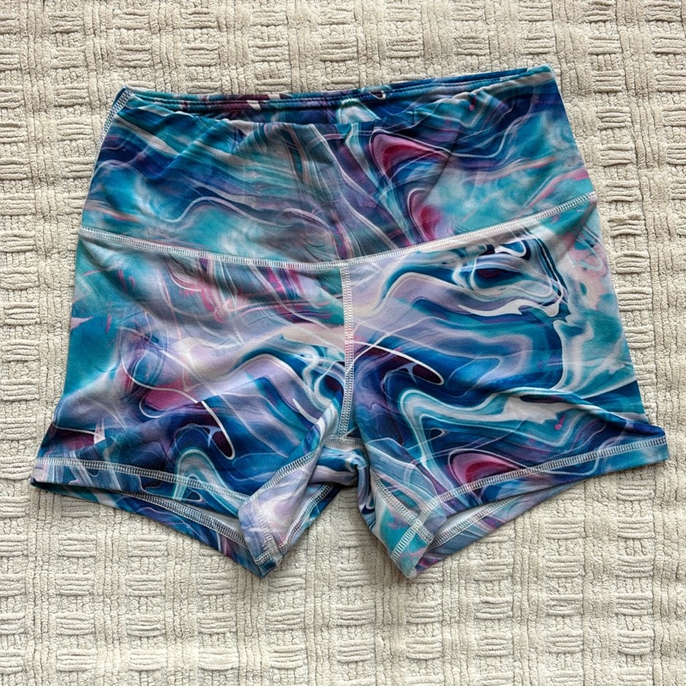 FLEO Marble Power High Rise Shorts